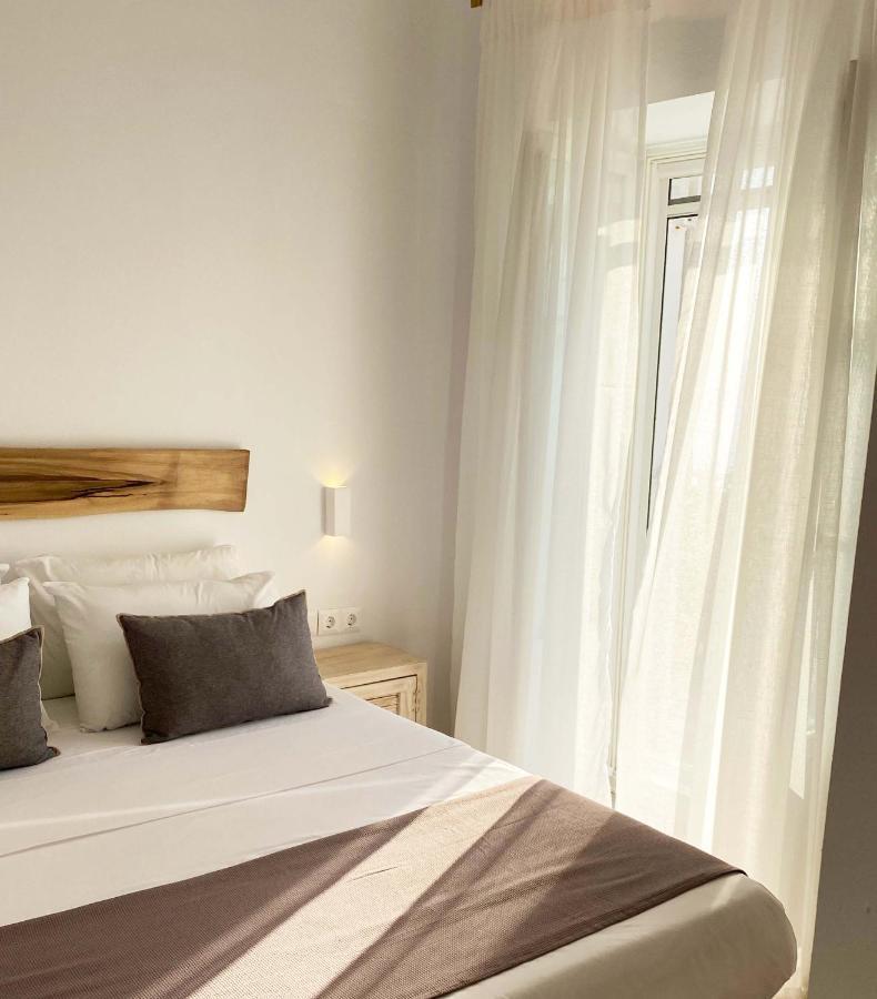 Lyra Seafront Apartment , Paroikia Town Center Eksteriør bilde